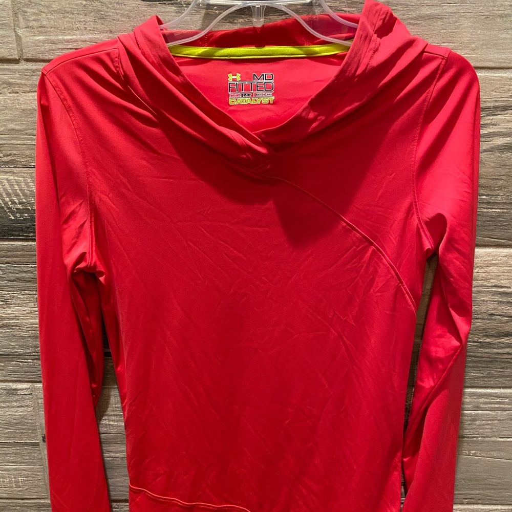 Under Armor Heat Gear Top